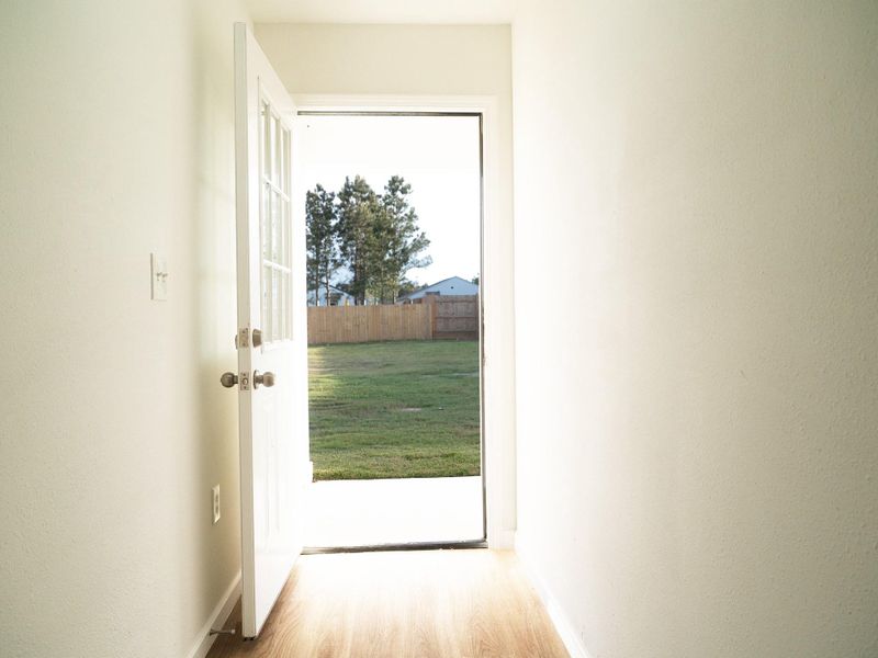 Spacious, unfurnished interior of a new home in , Cleveland (Image 22).