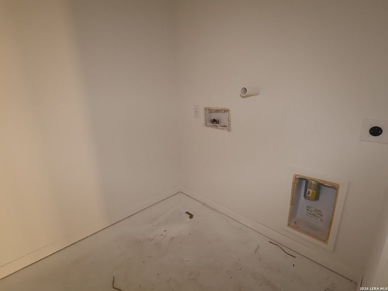 In-progress construction of a new home in Mesquite Ridge, San Antonio, TX (Image 26).