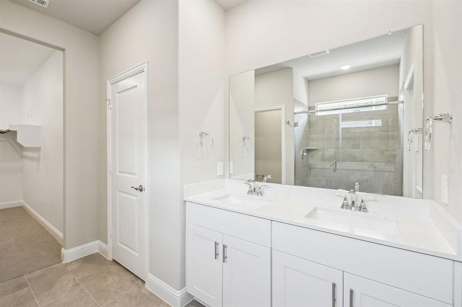 Photo is not of the actual home, but is an inspirational photo of builder’s model home and may depict options, furnishings, and/or decorator features that are not included. Photo is not of the actual home, but is an inspirational photo of builder’s model home and may depict options, furnishings, and/or decorator features that are not included.