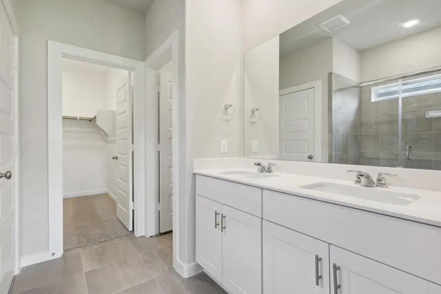 Photo is not of the actual home but is an inspirational photo of builder’s model home and may depict options, furnishings, and/or decorator features that are not included. Photo is not of the actual home but is an inspirational photo of builder’s model home and may depict options, furnishings, and/or decorator features that are not included.