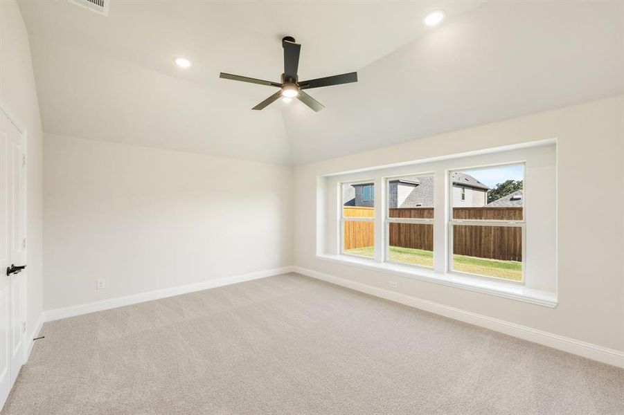 Spacious, unfurnished interior of a new home in Woodstone, Providence Village (Image 14). Spacious, unfurnished interior of a new home in Woodstone, Providence Village (Image 14).