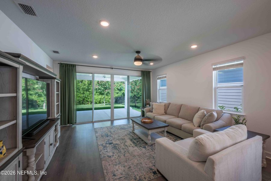 Furnished interior view inside a new home in Tributary, Yulee (Image 33). Furnished interior view inside a new home in Tributary, Yulee (Image 33).
