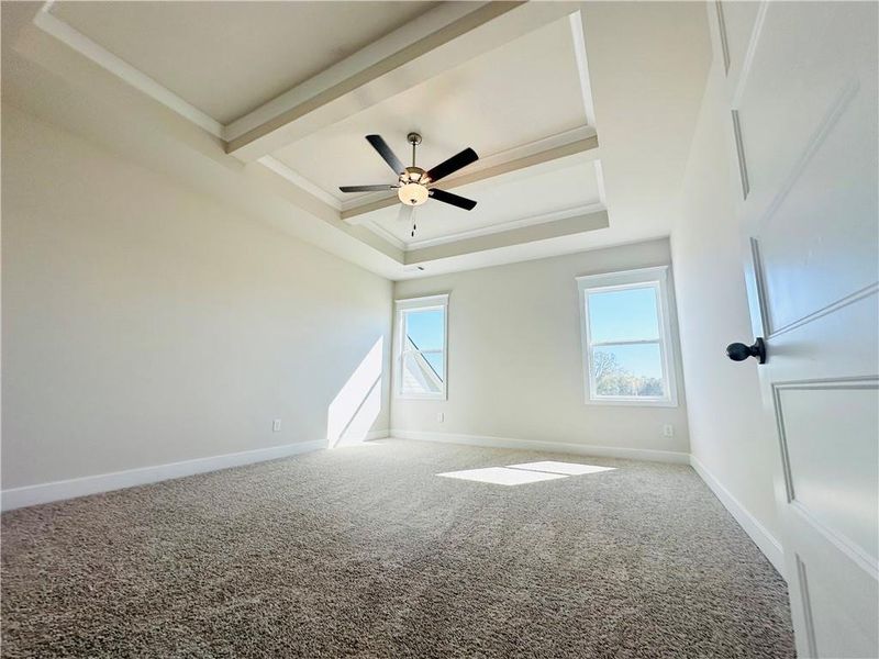 Spacious, unfurnished interior of a new home in Summerlin, Winder (Image 17).