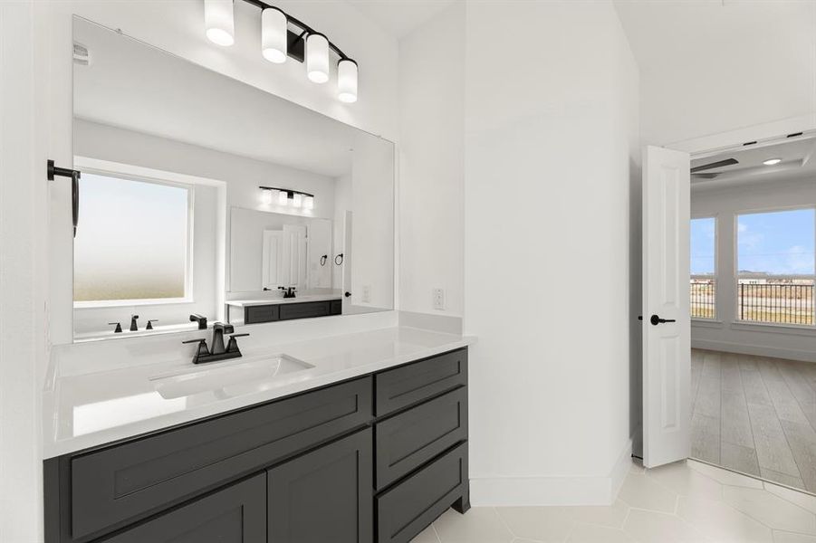 20. 9613 Westchester - Bath (4)