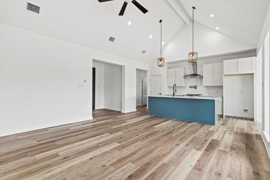 Image 34 of a home in .