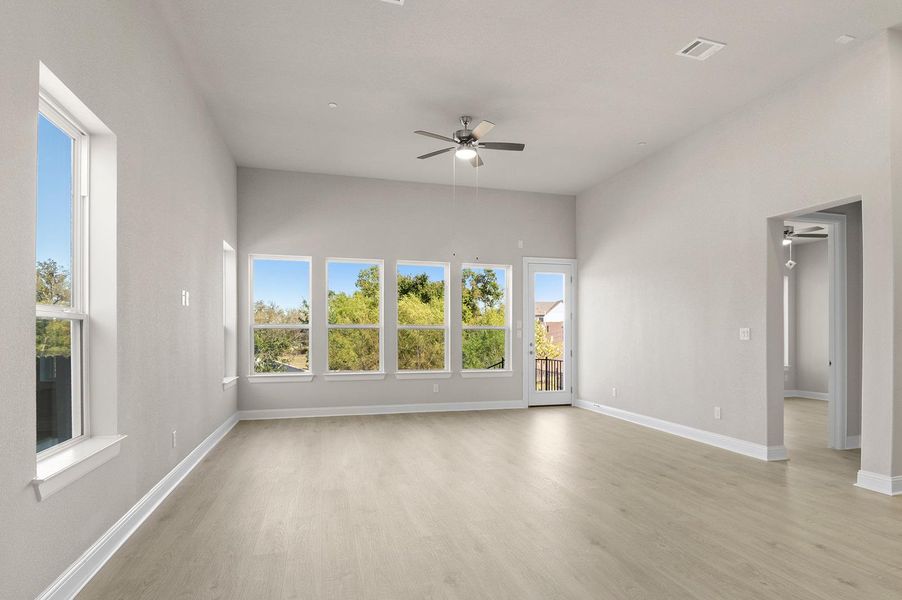 Spacious, unfurnished interior of a new home in Cross Creek, Cedar Park (Image 24).