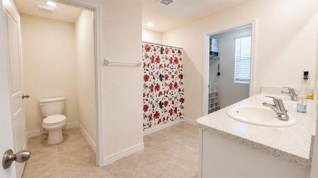 Furnished interior view inside a new home in Sereno, Wimauma (Image 15).