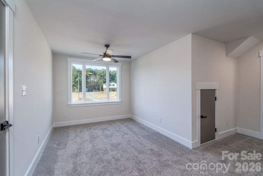 Spacious, unfurnished interior of a new home in , Rock Hill (Image 19).