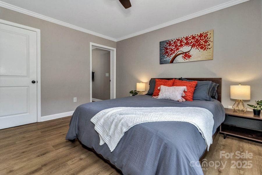 Furnished interior view inside a new home in , Waynesville (Image 16).