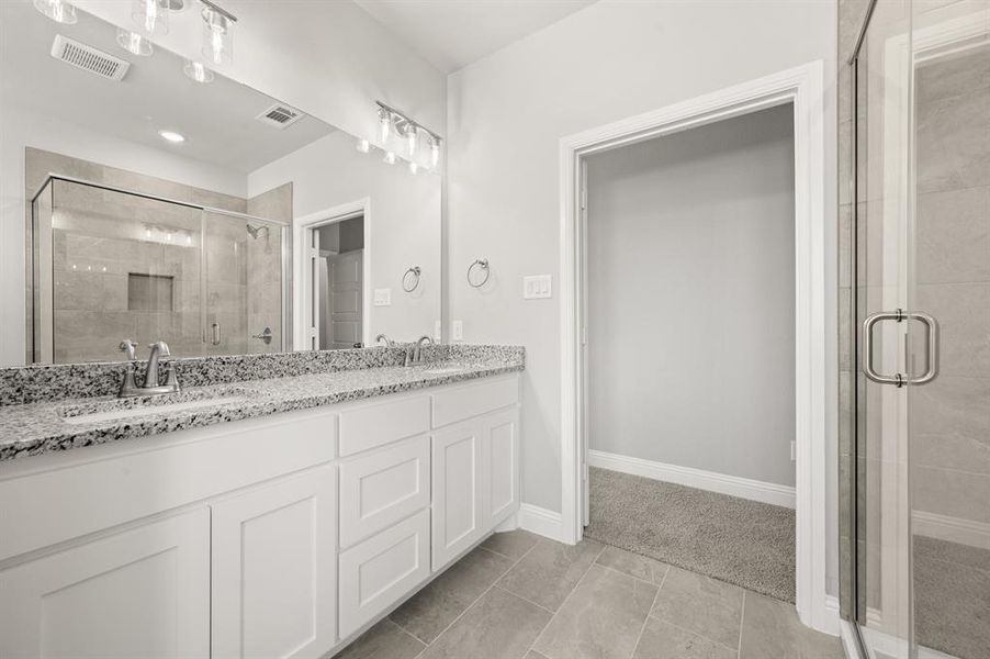 7016 Ranchview- Primary Suite-4