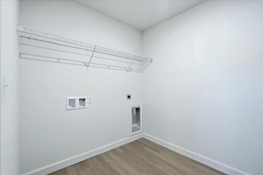 Spacious, unfurnished interior of a new home in Stones Throw, Inman (Image 28).