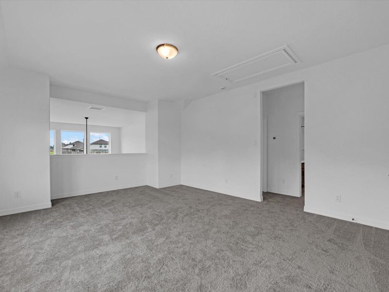 Spacious, unfurnished interior of a new home in Emory Glen, Magnolia (Image 18).