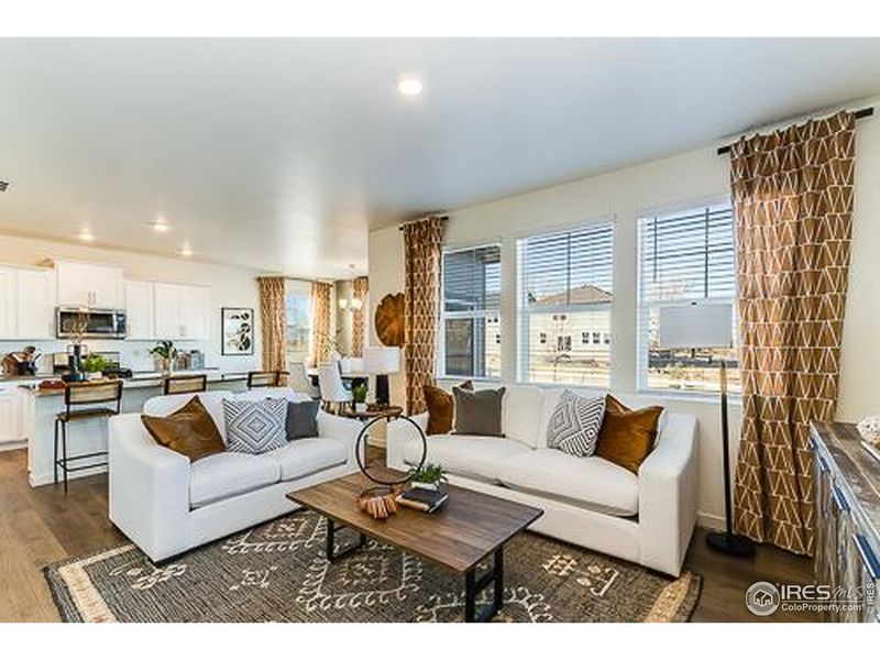 Furnished interior view inside a new home in Prairie Song, Windsor (Image 28).
