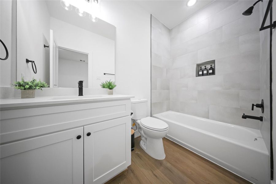 Furnished interior view inside a new home in , Houston (Image 7).