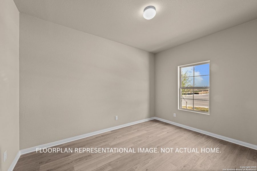 Spacious, unfurnished interior of a new home in Agave, San Antonio (Image 18).