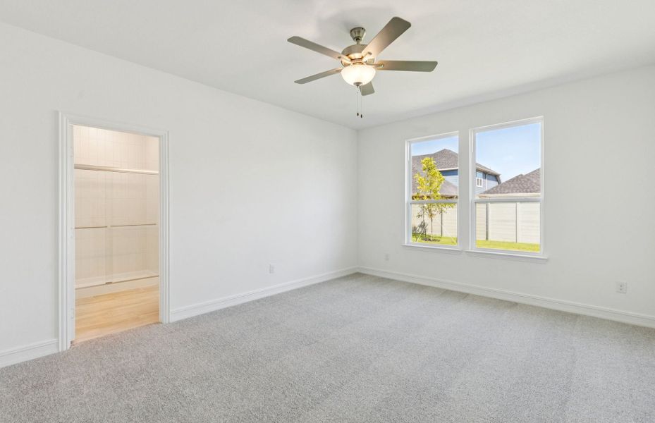 Spacious, unfurnished interior of a new home in Treeline, Justin (Image 12). Spacious, unfurnished interior of a new home in Treeline, Justin (Image 12).