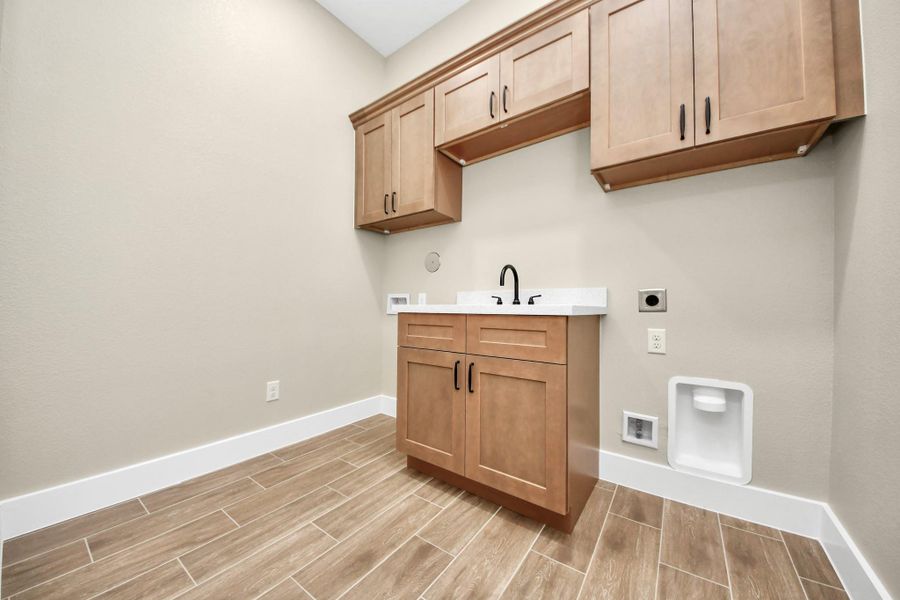 Furnished interior view inside a new home in , Plantersville (Image 11).