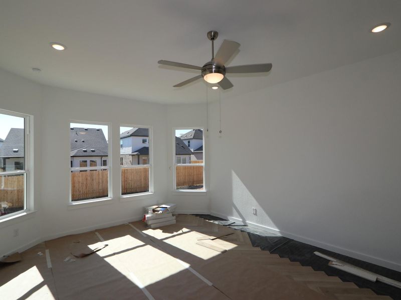Spacious, unfurnished interior of a new home in Heritage, Dripping Springs (Image 13). Spacious, unfurnished interior of a new home in Heritage, Dripping Springs (Image 13).