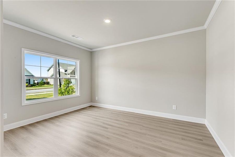 Spacious, unfurnished interior of a new home in Hidden Fields, Hoschton (Image 18).