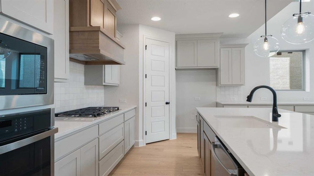 Furnished interior view inside a new home in North Sky, Celina (Image 8).