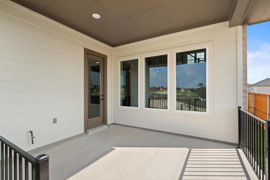 Spacious, unfurnished interior of a new home in Park Collection at Lariat, Liberty Hill (Image 33). Spacious, unfurnished interior of a new home in Park Collection at Lariat, Liberty Hill (Image 33).