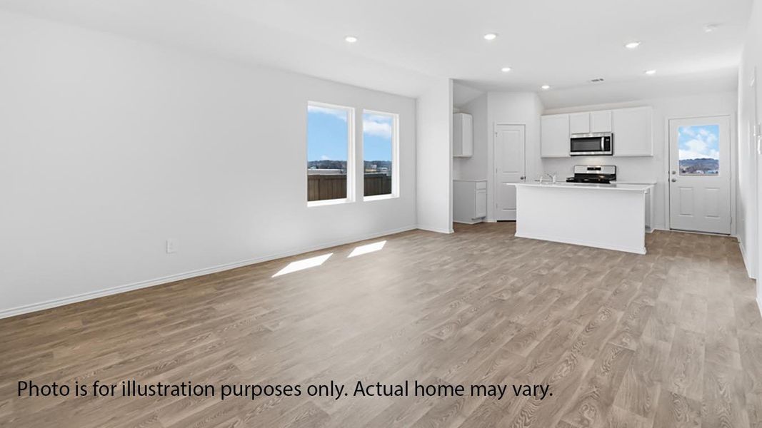 Spacious, unfurnished interior of a new home in Marigold, Uhland (Image 12).