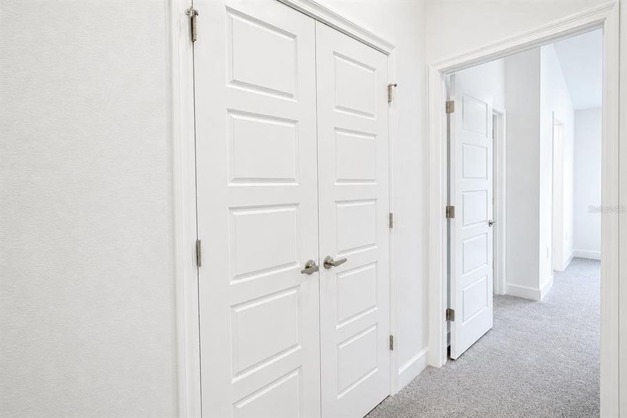 Spacious, unfurnished interior of a new home in Harmony Central, St. Cloud (Image 22).
