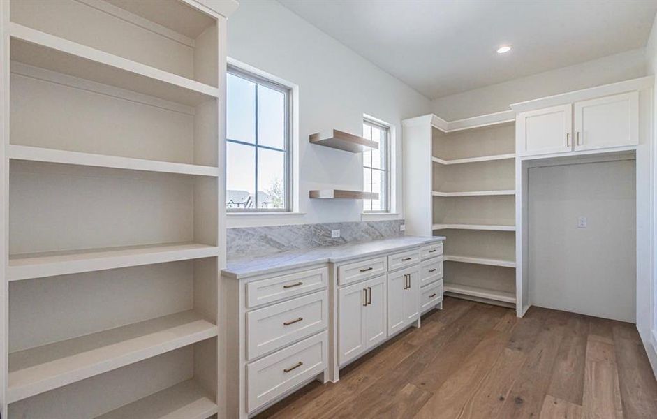 Furnished interior view inside a new home in , Northlake (Image 6).