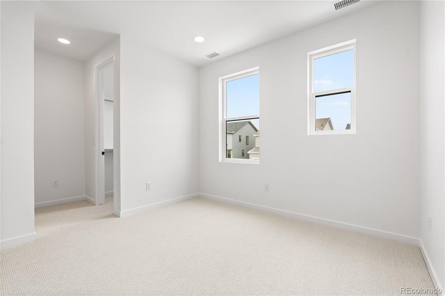 Spacious, unfurnished interior of a new home in Stargaze at Solstice, Littleton (Image 35).