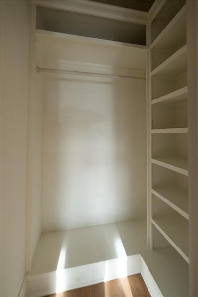 Spacious, unfurnished interior of a new home in , Taylorsville (Image 28). Spacious, unfurnished interior of a new home in , Taylorsville (Image 28).