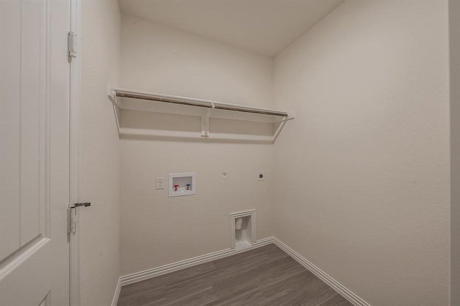 Spacious, unfurnished interior of a new home in Courtland Place, Cleburne (Image 27). Spacious, unfurnished interior of a new home in Courtland Place, Cleburne (Image 27).