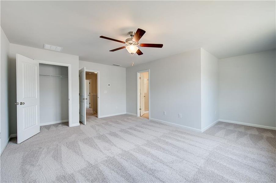 Spacious, unfurnished interior of a new home in Diamante, Stockbridge (Image 21).