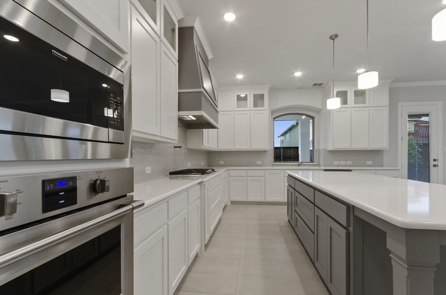 Representative furnished interior of a home built from the Biltmore by Landon Homes in Lexington Frisco, Frisco (Image 6).