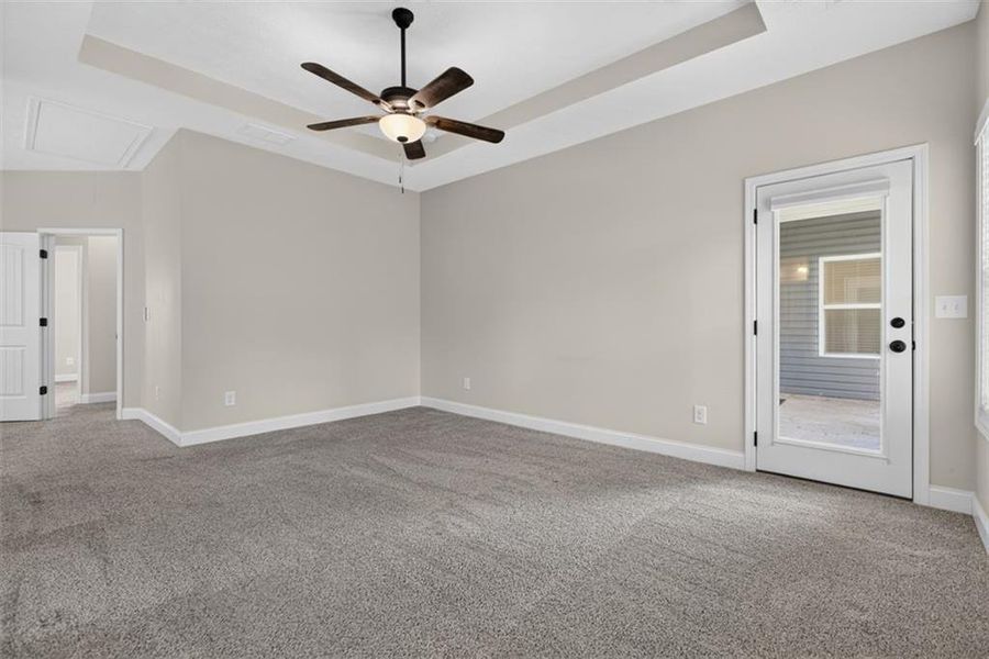 Spacious, unfurnished interior of a new home in , Dallas (Image 39). Spacious, unfurnished interior of a new home in , Dallas (Image 39).