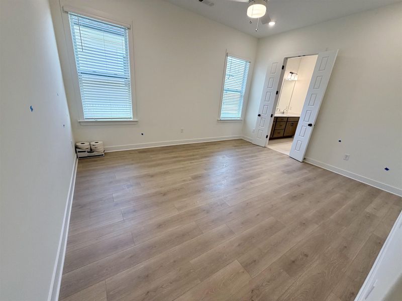 Spacious, unfurnished interior of a new home in Lockwood, Collierville (Image 23).