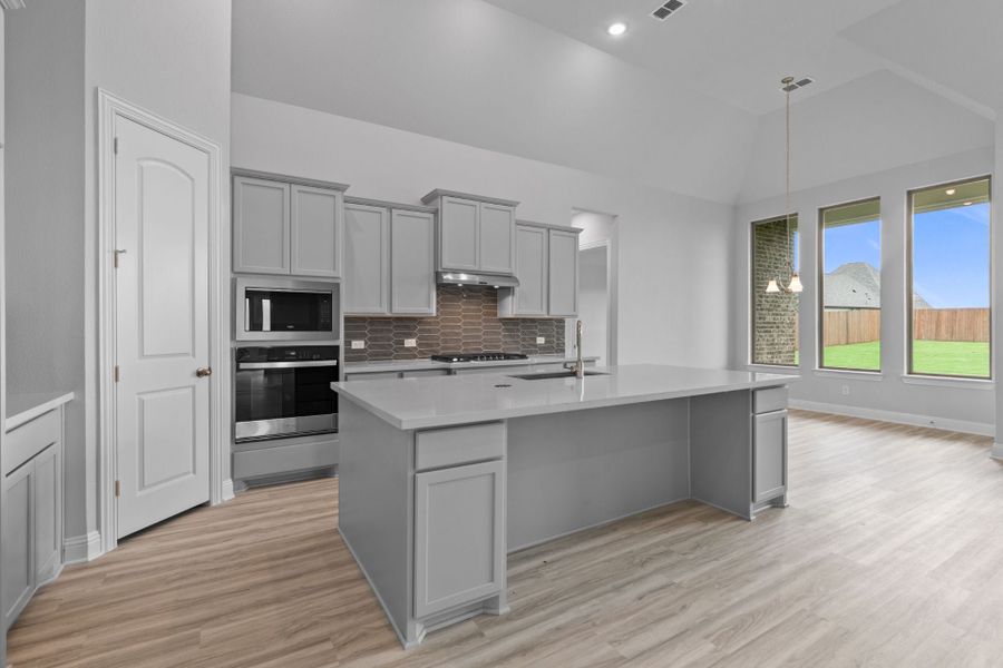 New Home in Waxahachie, TX. - Slide 13 New Home in Waxahachie, TX. - Slide 13