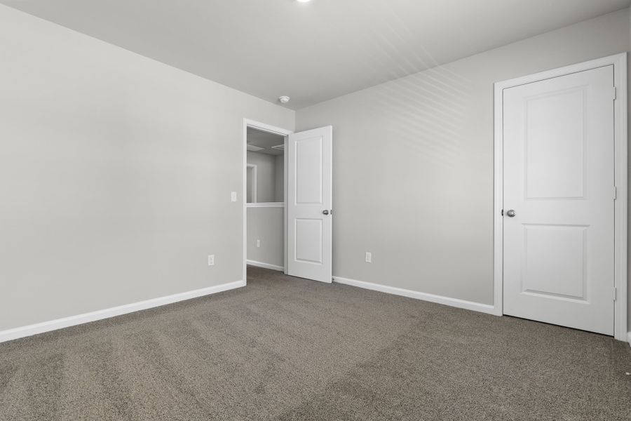 Spacious, unfurnished interior of a new home in Willow Lake, Blythewood (Image 20). Spacious, unfurnished interior of a new home in Willow Lake, Blythewood (Image 20).