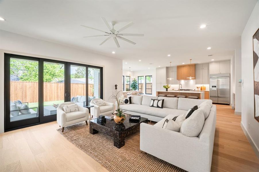 Furnished interior view inside a new home in , Dallas (Image 31).