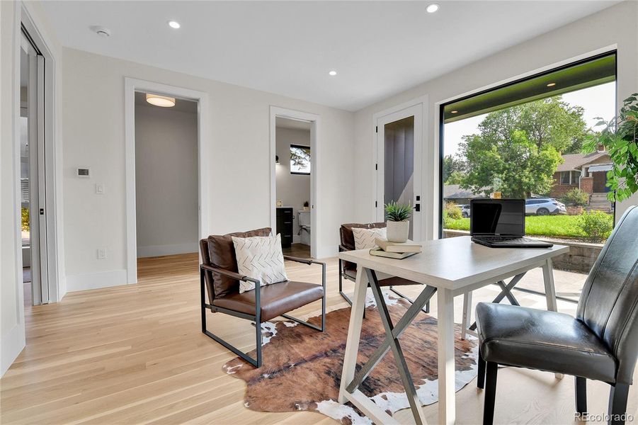 Furnished interior view inside a new home in , Boulder (Image 14).