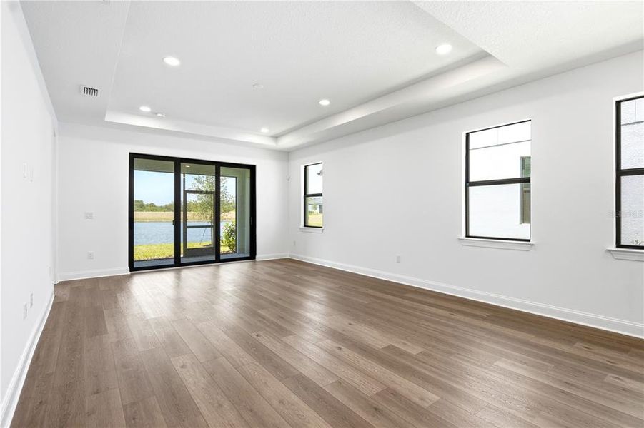 Spacious, unfurnished interior of a new home in , Apollo Beach (Image 15). Spacious, unfurnished interior of a new home in , Apollo Beach (Image 15).