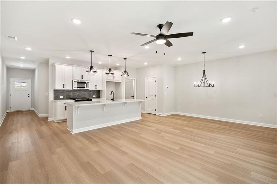 Spacious, unfurnished interior of a new home in Wildwood Place, Powder Springs (Image 13). Spacious, unfurnished interior of a new home in Wildwood Place, Powder Springs (Image 13).
