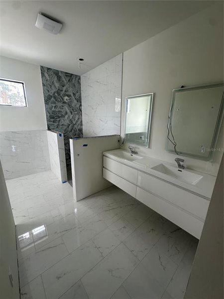 Furnished interior view inside a new home in , North Port (Image 12).