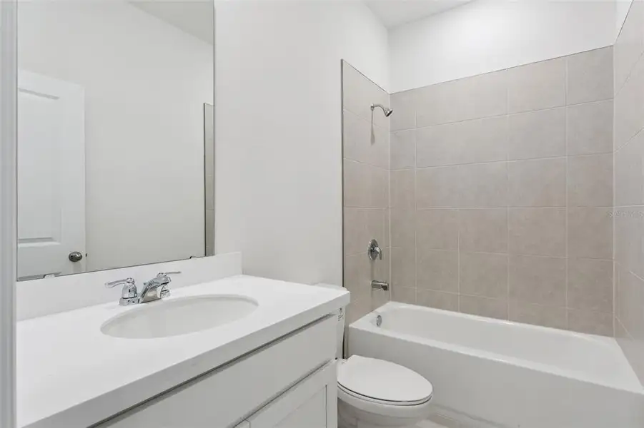 Furnished interior view inside a new home in Estes Reserve, Eustis (Image 11).