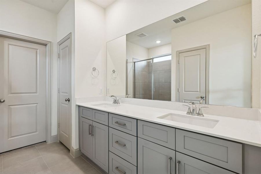Furnished interior view inside a new home in Venetian, Weston (Image 8).