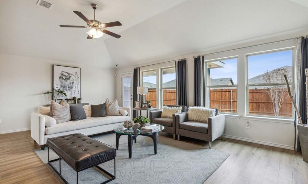 Front exterior of a new home in Rainbow Ridge, Fort Worth, TX, highlighting curb appeal (Image 7). Front exterior of a new home in Rainbow Ridge, Fort Worth, TX, highlighting curb appeal (Image 7).