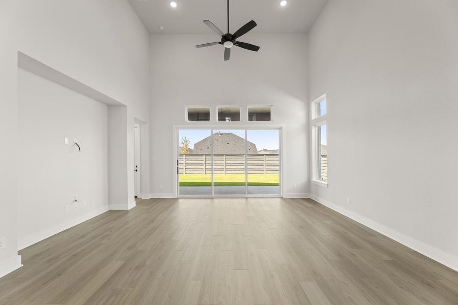 Spacious, unfurnished interior of a new home in Discovery Collection at Union Park, Little Elm (Image 15). Spacious, unfurnished interior of a new home in Discovery Collection at Union Park, Little Elm (Image 15).