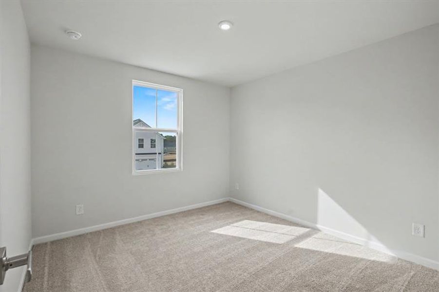 Spacious, unfurnished interior of a new home in Sterling Oaks, Ash (Image 21). Spacious, unfurnished interior of a new home in Sterling Oaks, Ash (Image 21).