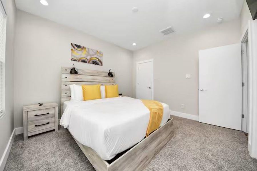 Furnished interior view inside a new home in , Houston (Image 16).
