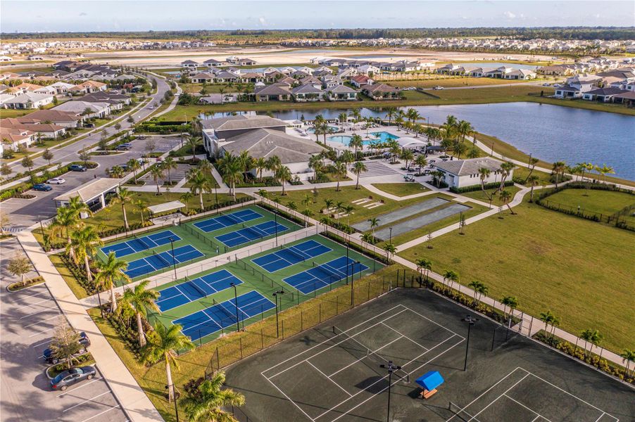 Community amenities in Cresswind Palm Beach at Westlake, Westlake (Image 53).