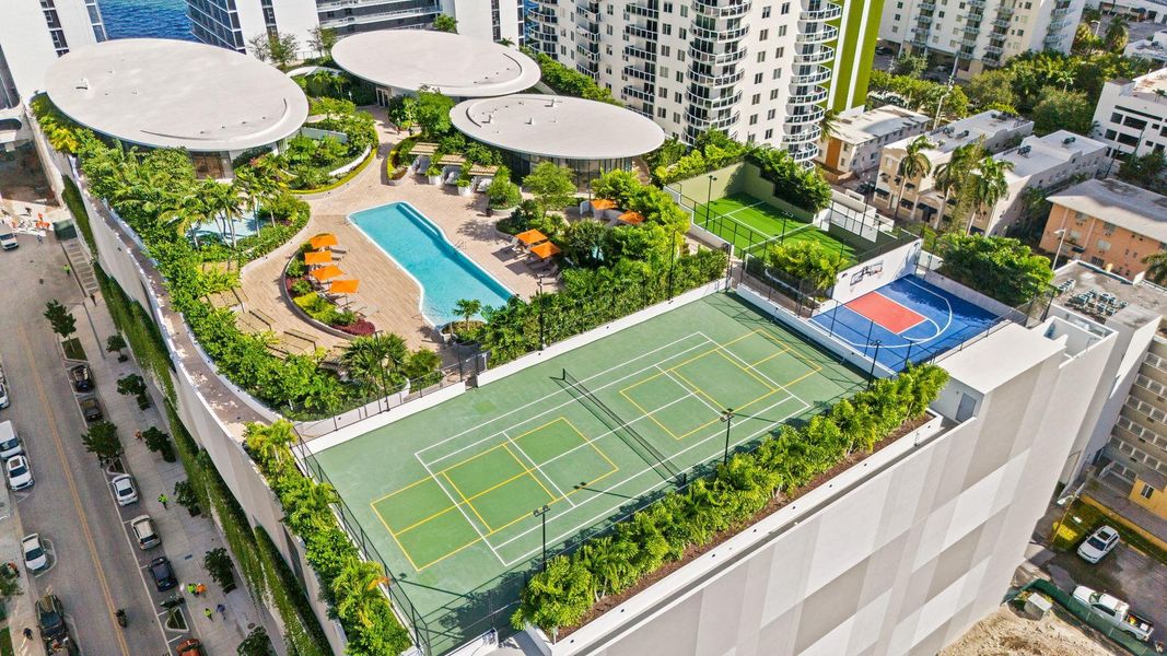 Community amenities in Aria Reserve, Miami (Image 46). Community amenities in Aria Reserve, Miami (Image 46).